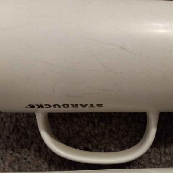 Starbucks iridescent tumbler and 2 white matching mugs, preloved, no straw - Picture 6 of 9
